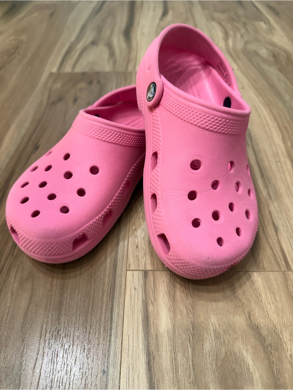 CROCS Bubblegum Pink Classic Clog- Kids Size 3